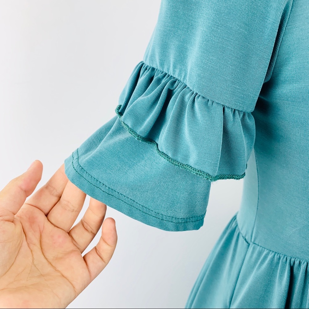 Hailey&Co Ruffle Dress - Picture 4 of 7